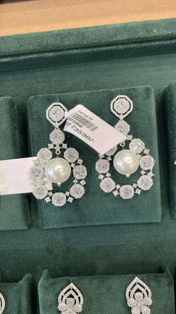 Ad Earring Mira - Image 2