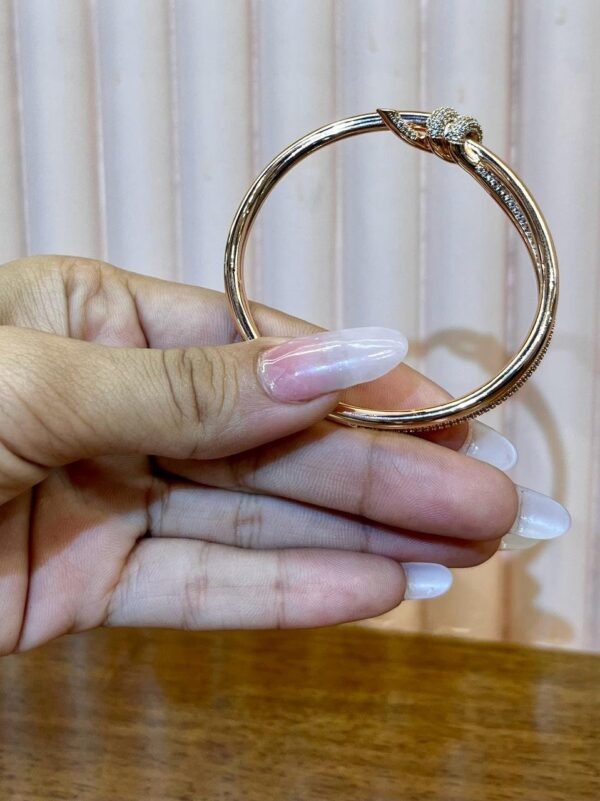 Rose gold Bracelet - Image 2