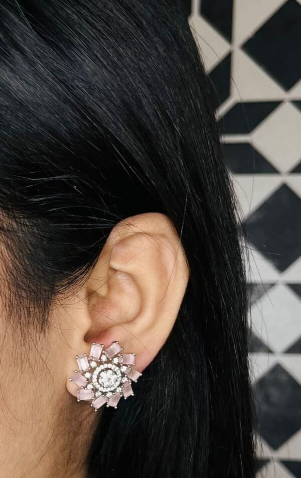 Ad Stud - Image 2