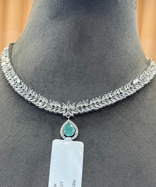 Ad Necklace 4152