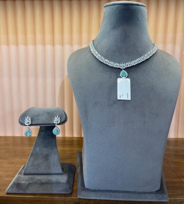 Ad Necklace 4152 - Image 3